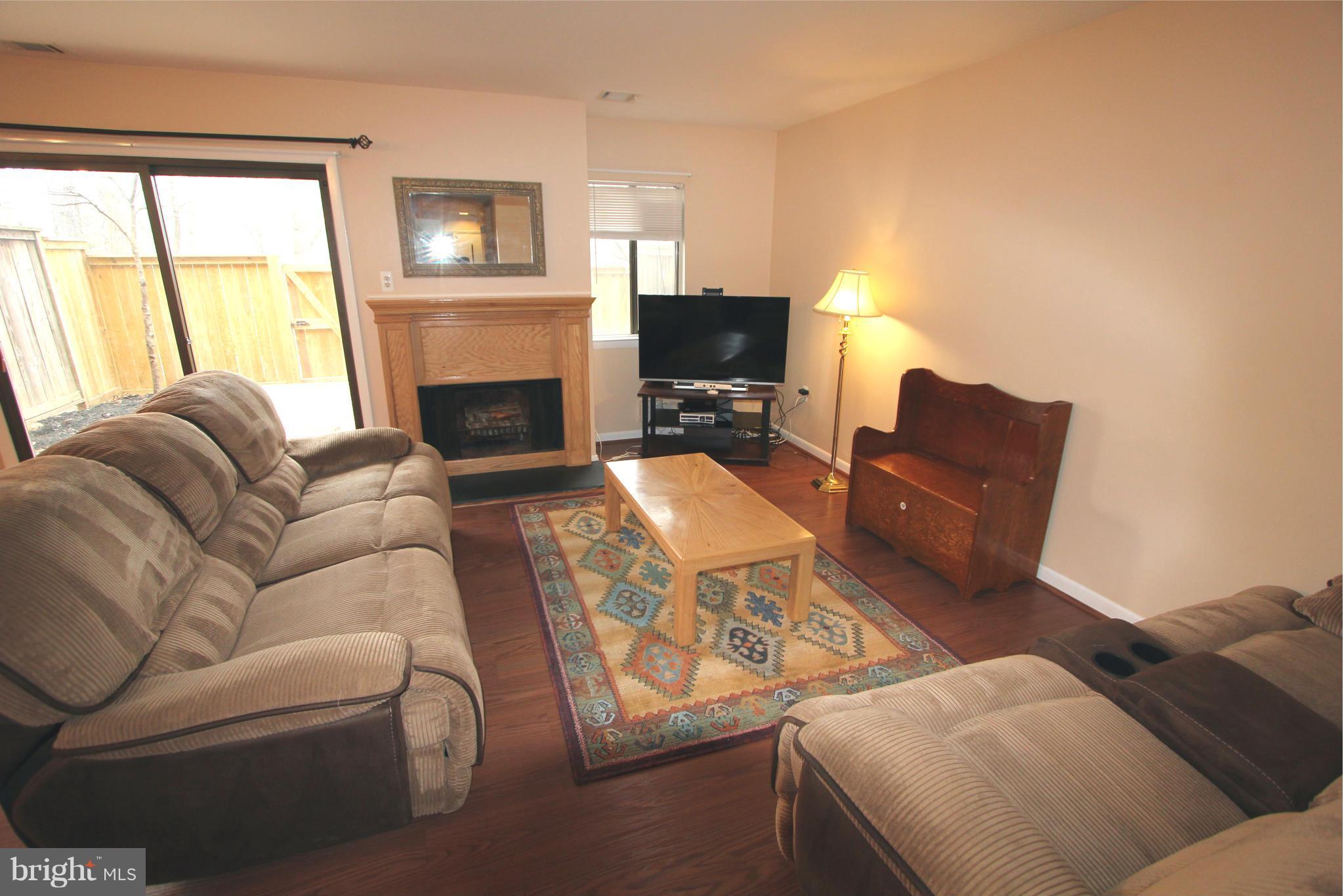 1937 Winterport Cluster Reston, VA 20191 - Photo 8 of 30 Family Room