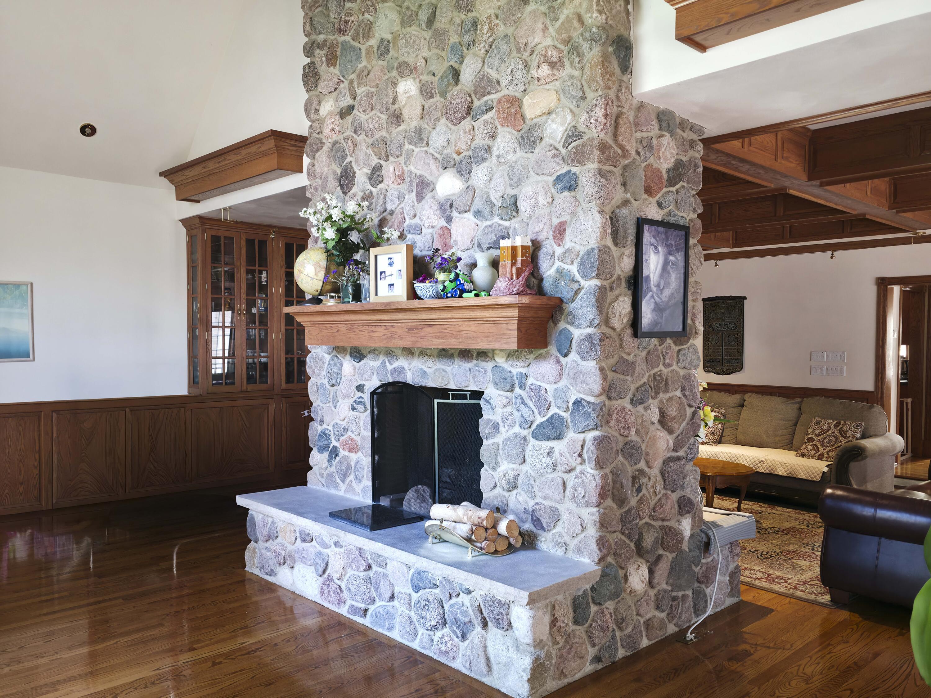 1000 Apache Court Fort Atkinson, WI 53538 - Photo 23 of 70 Apache Interior-4