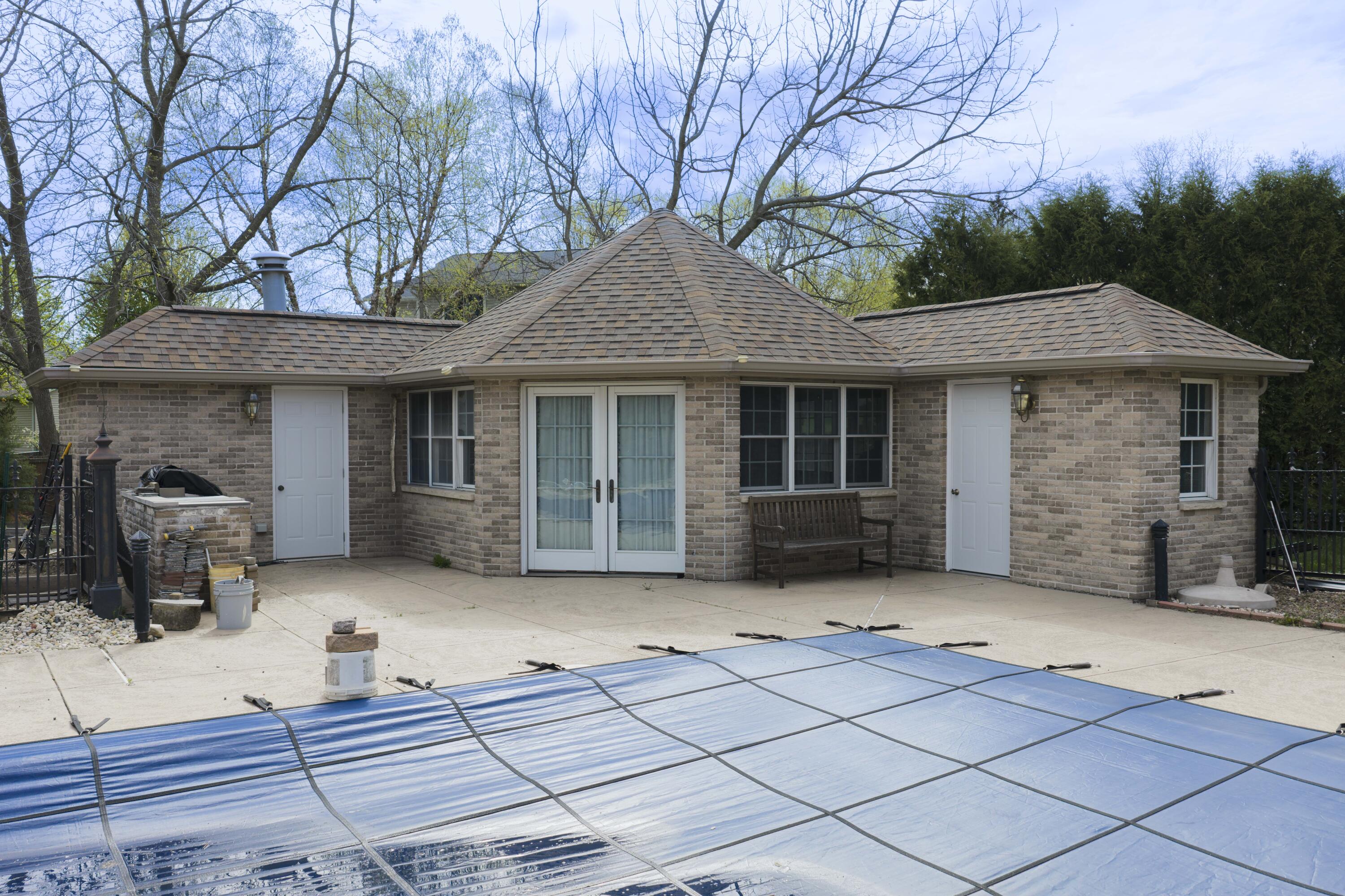 1000 Apache Court Fort Atkinson, WI 53538 - Photo 5 of 70 Pool House