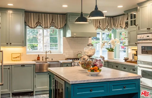 $5,999,000 | 5840 Round Meadow Road, Hidden Hills, CA 91302