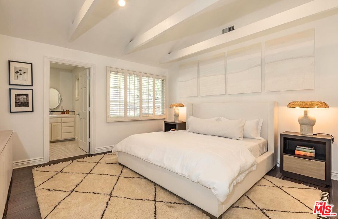 5840 Round Meadow Road Hidden Hills, CA 91302 - Photo 17 of 28