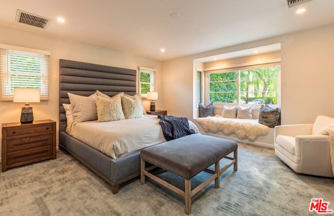 5840 Round Meadow Road Hidden Hills, CA 91302 - Photo 18 of 28