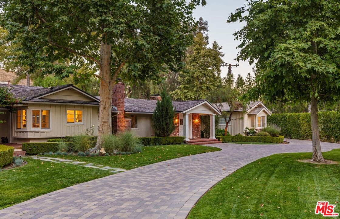 5840 Round Meadow Road Hidden Hills, CA 91302 - Photo 22 of 28