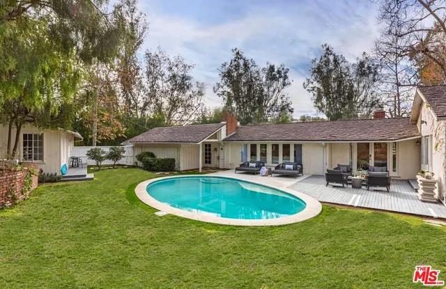 $6,455,000 | 5840 Round Meadow Road, Hidden Hills, CA 91302