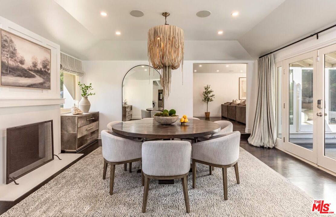 5840 Round Meadow Road Hidden Hills, CA 91302 - Photo 7 of 28