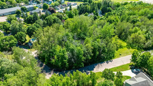 $32,000 | Lot 49 Crestwood Drive, Hancock, MI 49930