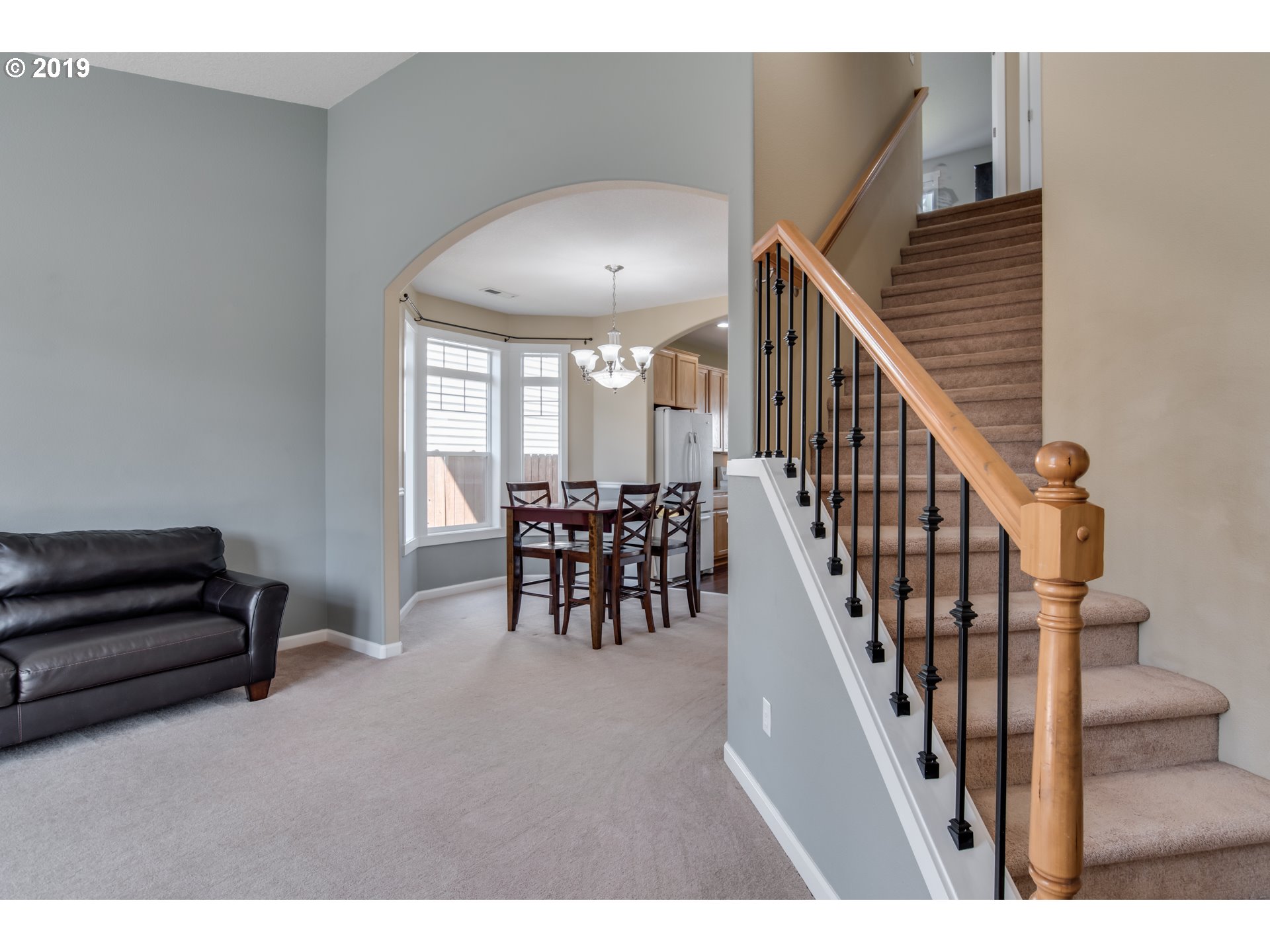 2014 North Falcon Drive Ridgefield, WA 98642 - Photo 7 of 32 a view of entryway and hall