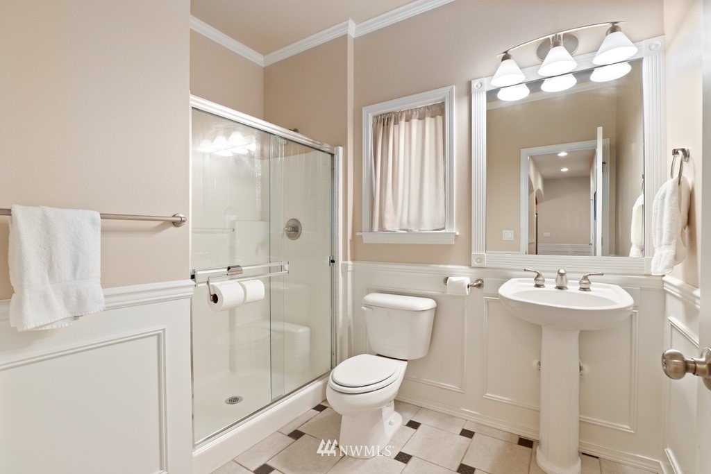 4107 220th Street Southeast Bothell, WA 98021 - Photo 17 of 39