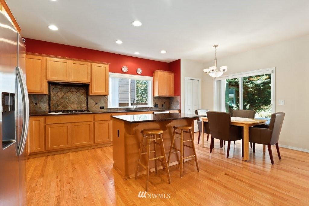 4107 220th Street Southeast Bothell, WA 98021 - Photo 7 of 39