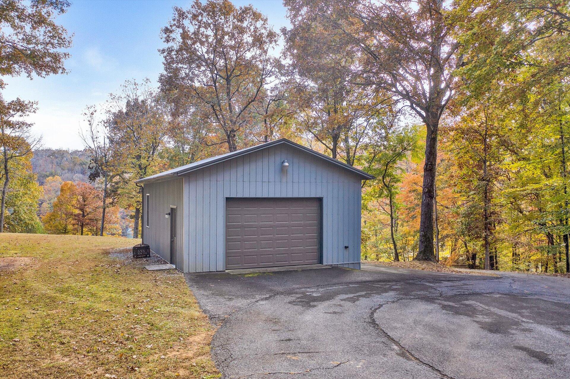 1949 Morris Road Goodview, VA 24095 - Photo 45 of 62 44-102620220117