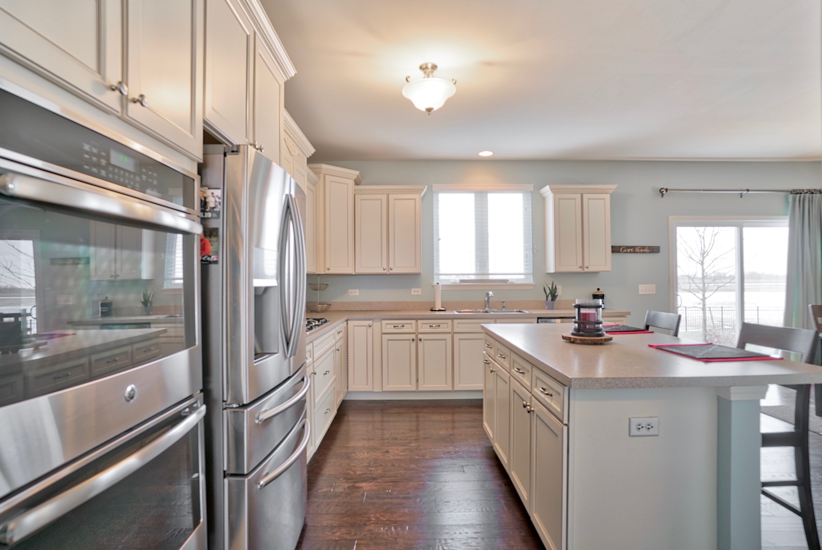 636 Ridgeview Lane Sugar Grove, IL 60554 - Photo 4 of 24