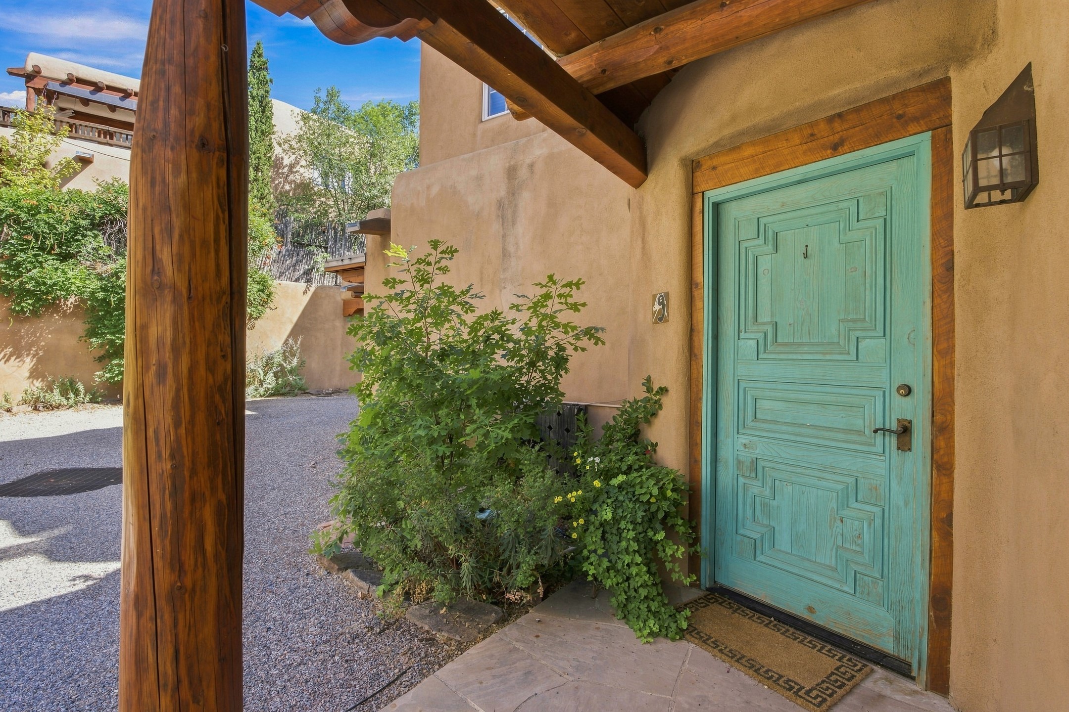 322 Magdalena Road, Unit 9 Santa Fe, NM 87501 - Photo 5 of 55 Gallery Image 5