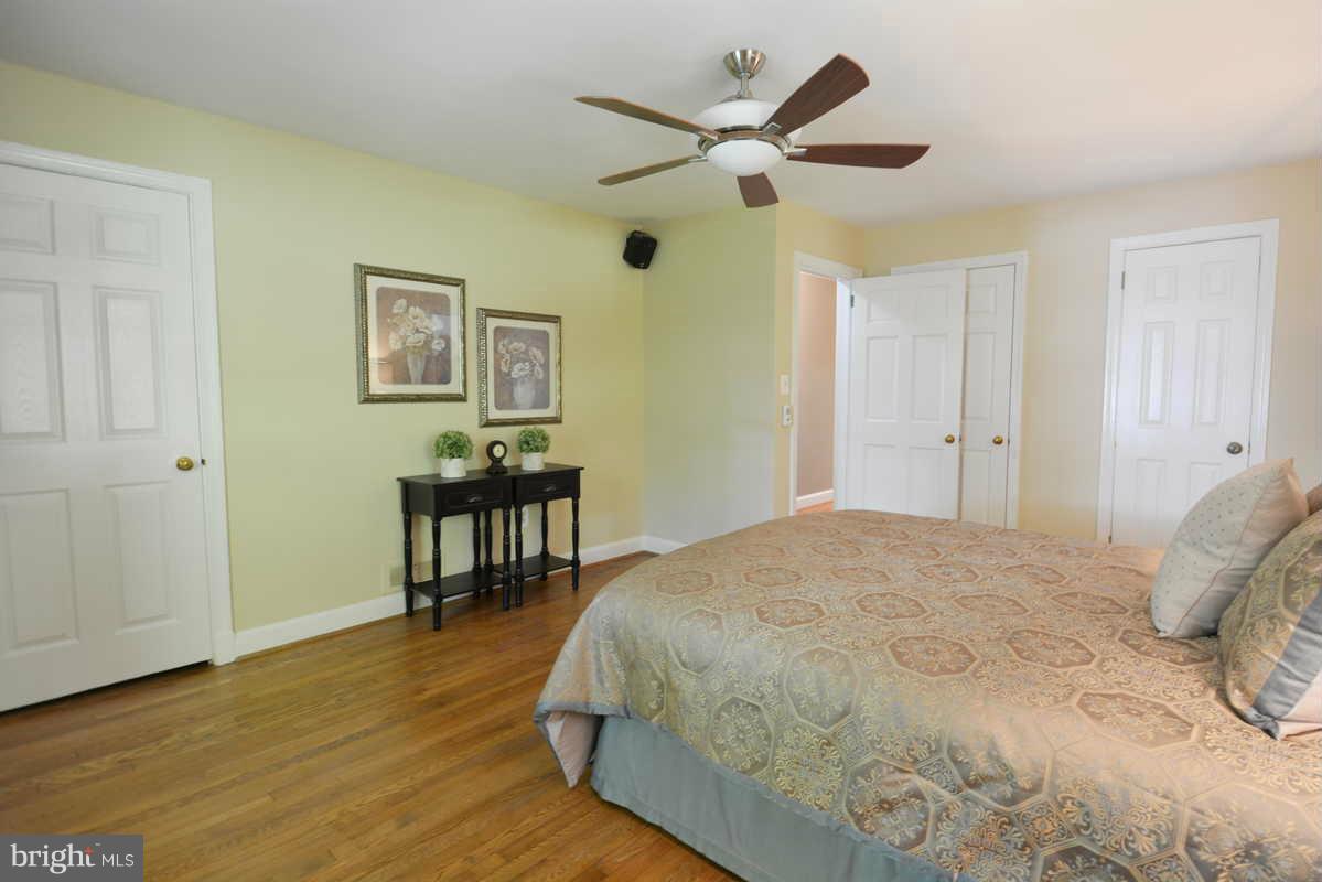 5945 Wilton Road Alexandria, VA 22310 - Photo 14 of 23 Bedroom (Master)