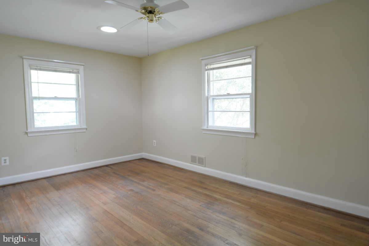5945 Wilton Road Alexandria, VA 22310 - Photo 17 of 23 Bedroom