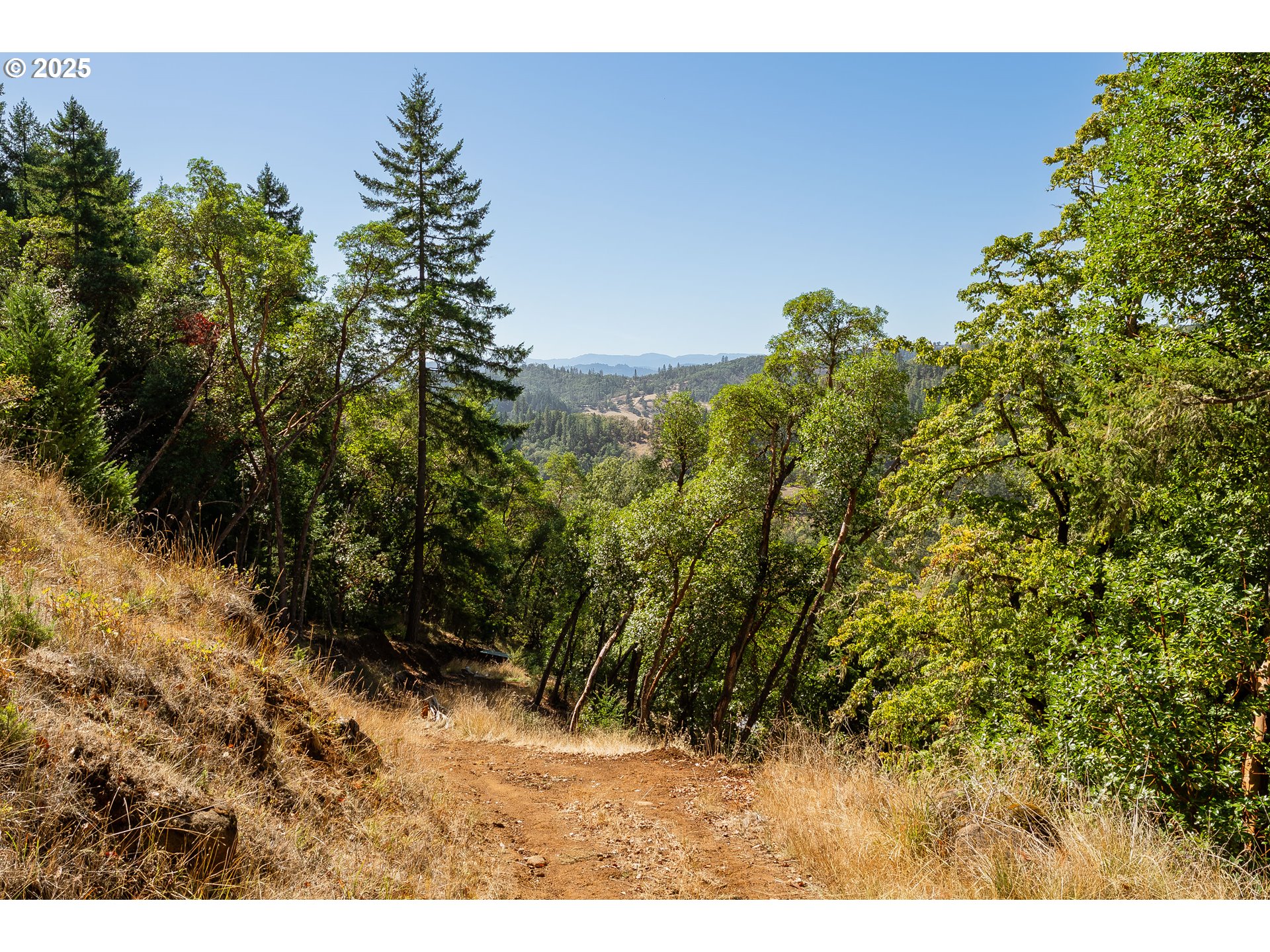 1245 Sunshine Road Roseburg, OR 97470 - Photo 17 of 26