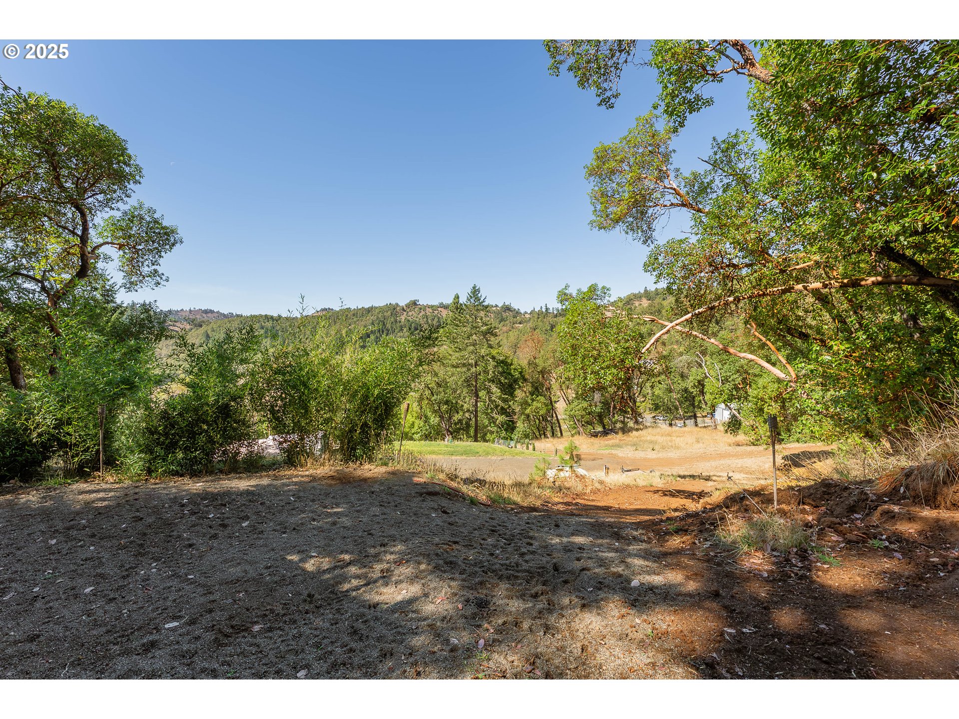 1245 Sunshine Road Roseburg, OR 97470 - Photo 18 of 26