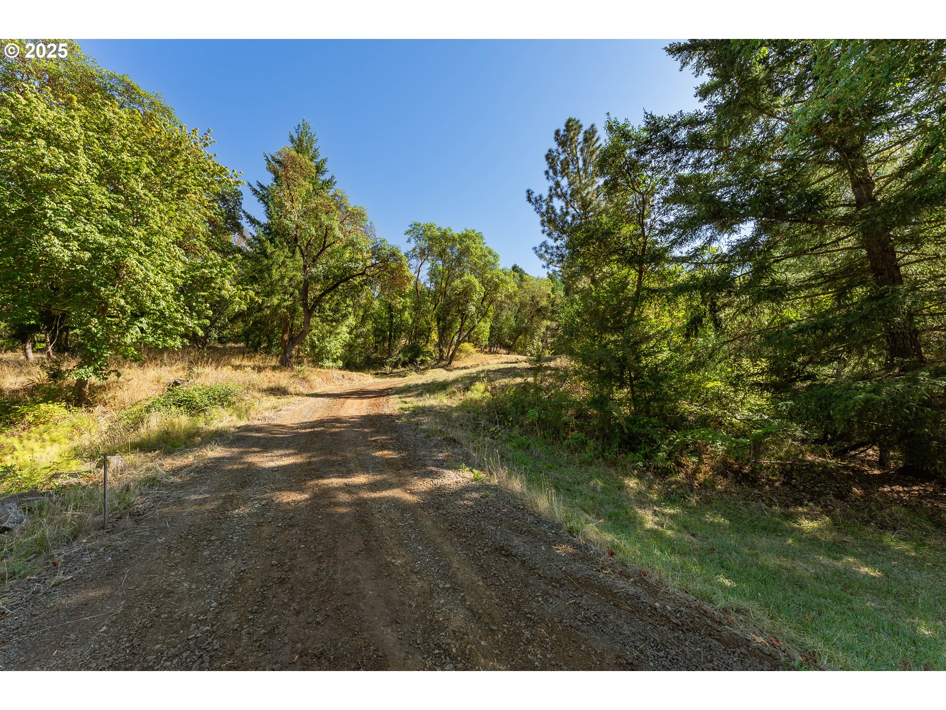 1245 Sunshine Road Roseburg, OR 97470 - Photo 3 of 26