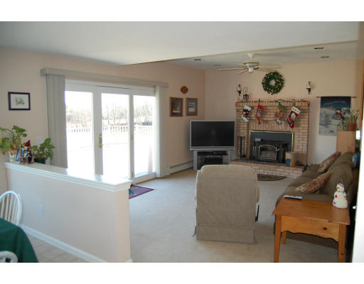 68 Derby Road Berlin, MA 01503 - Photo 11 of 23 Gallery Image 11