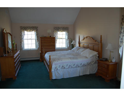 68 Derby Road Berlin, MA 01503 - Photo 16 of 23 Gallery Image 16