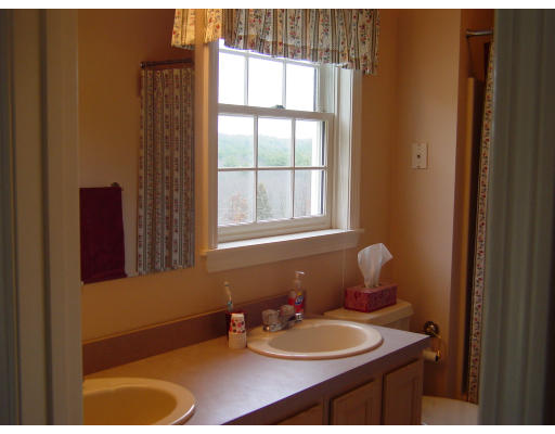 68 Derby Road Berlin, MA 01503 - Photo 17 of 23 Gallery Image 17