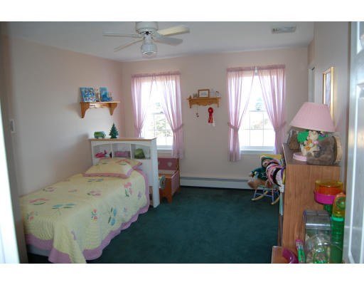 68 Derby Road Berlin, MA 01503 - Photo 18 of 23 Gallery Image 18