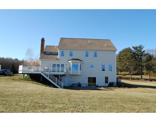 68 Derby Road Berlin, MA 01503 - Photo 3 of 23 Gallery Image 3