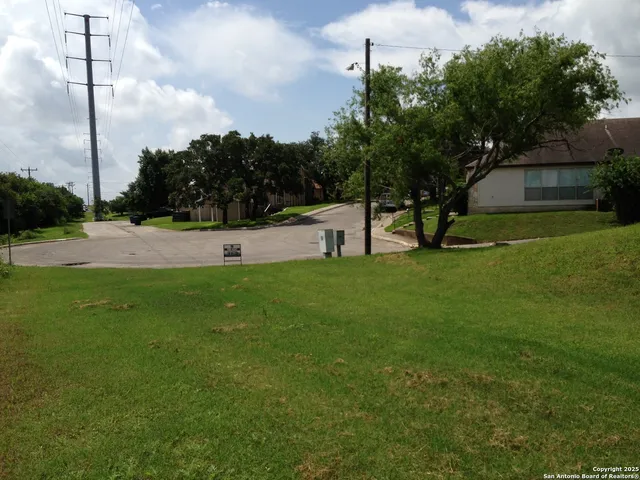 $1,050 | 8459 Cranberry Hill, Unit 3, San Antonio, TX 78254