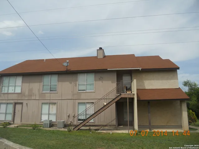 $1,000 | 8459 Cranberry Hill, Unit 3, San Antonio, TX 78254