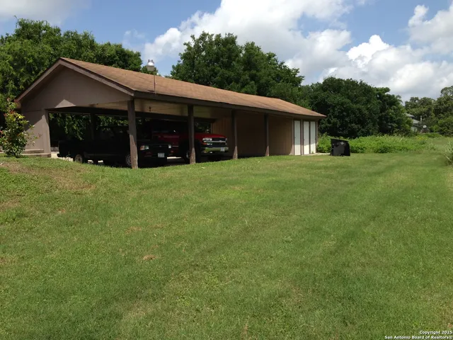 $1,000 | 8459 Cranberry Hill, Unit 3, San Antonio, TX 78254