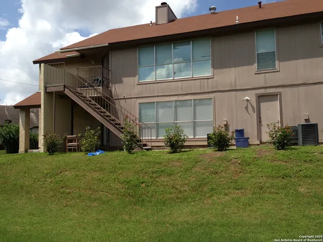 $1,000 | 8459 Cranberry Hill, Unit 3, San Antonio, TX 78254