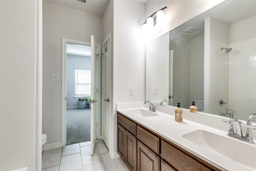 672 Harris Ridge Drive Arlington, TX 76002 - Photo 16 of 25
