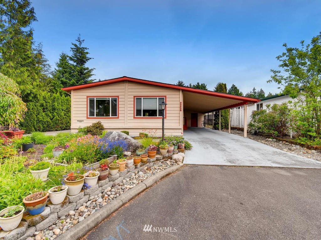 23825 Willow Circle Bothell, WA 98021 - Photo 3 of 25