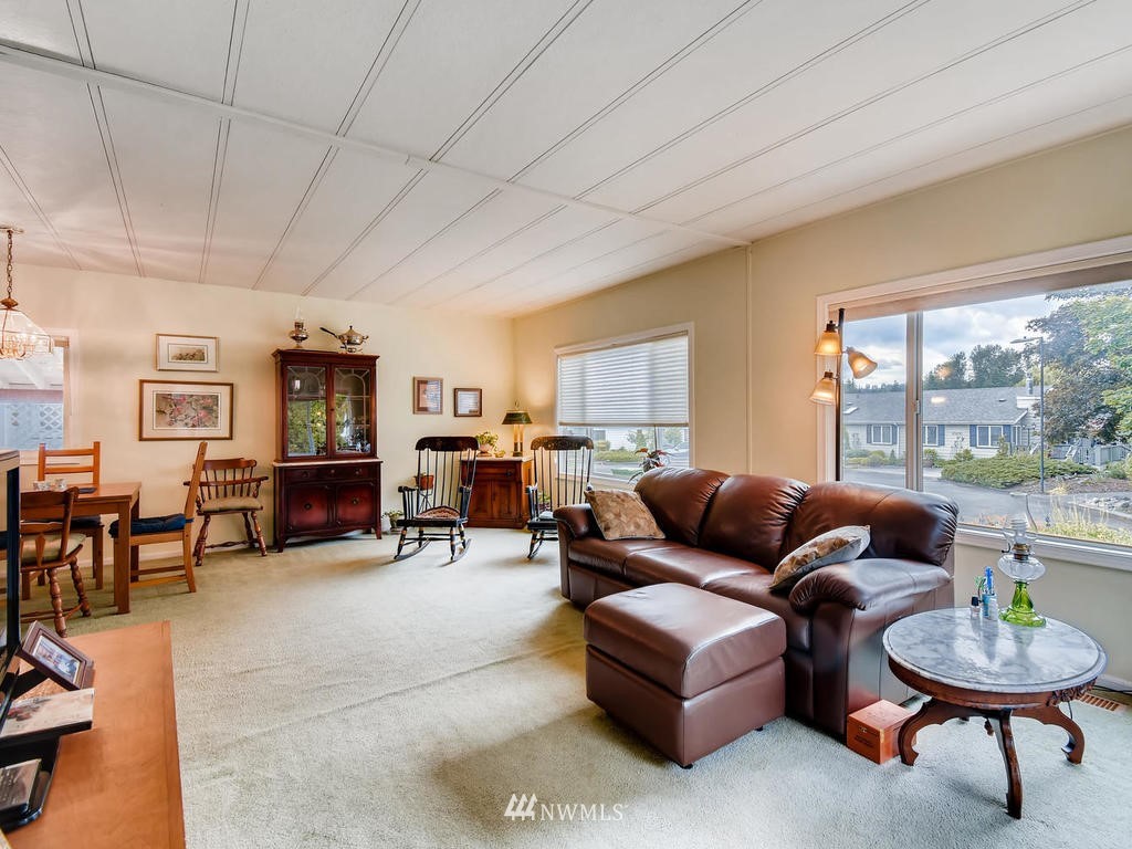 23825 Willow Circle Bothell, WA 98021 - Photo 7 of 25
