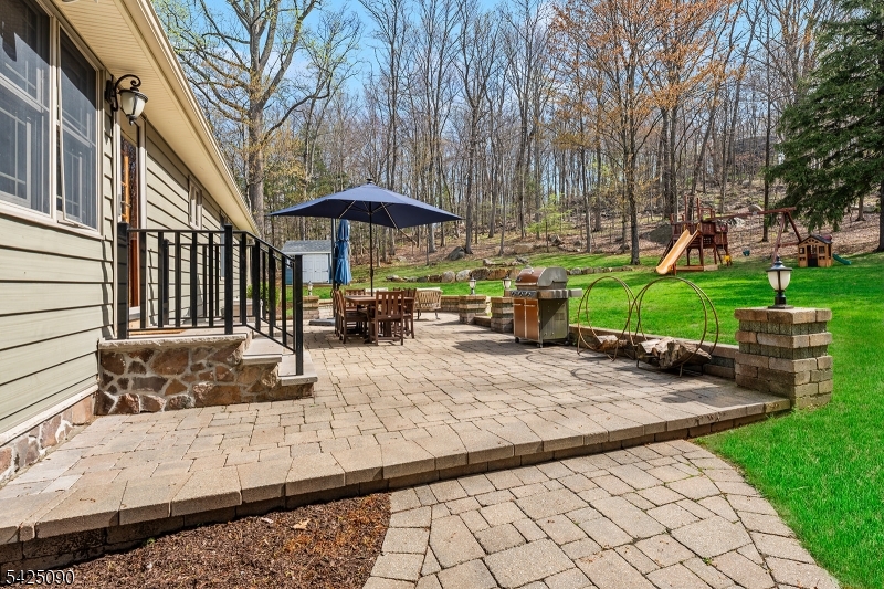 21 Turkey Hill Road Montville, NJ 07005 - Photo 28 of 32 a view of outdoor space and yard