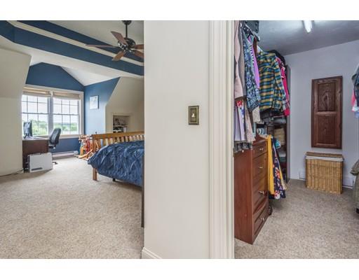 26 Davis Road Auburn, MA 01501 - Photo 16 of 27 Gallery Image 16