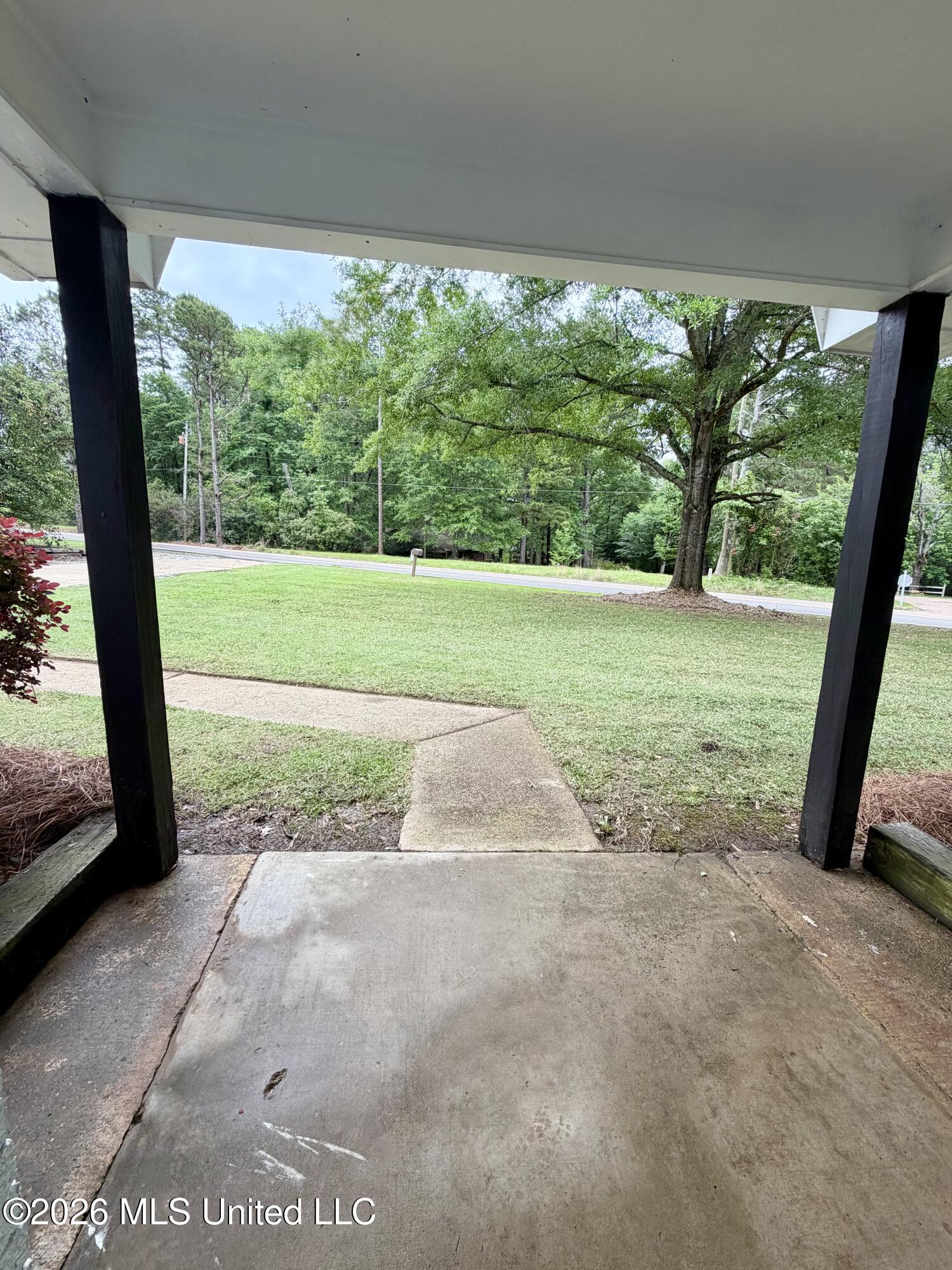 2112 Cleary Road Florence, MS 39073 - Photo 7 of 69 IMG_1376