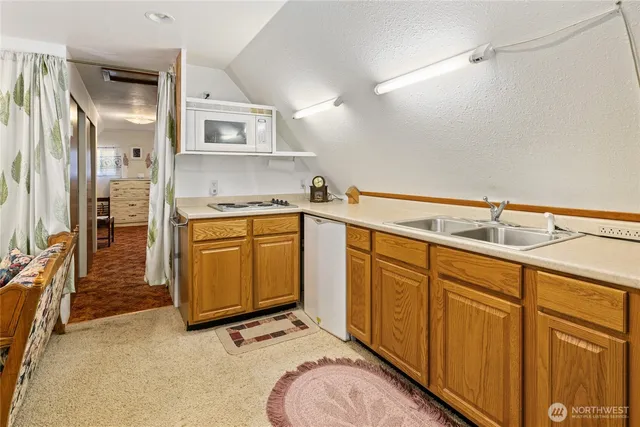 $521,000 | 831 Pine Glen Drive, Easton, WA 98925