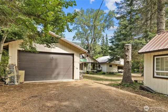 $521,000 | 831 Pine Glen Drive, Easton, WA 98925