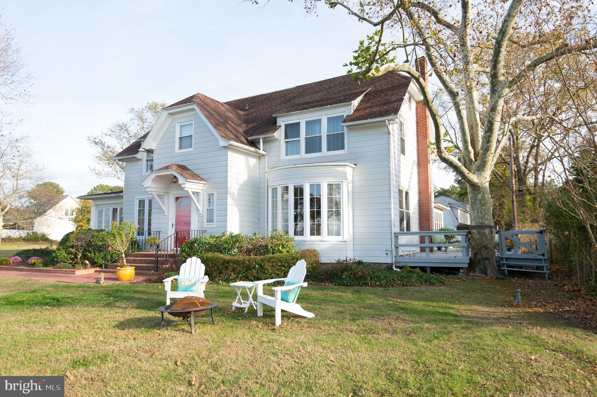 114 Riverside Drive Cambridge, MD 21613 - Photo 43 of 43 Exterior Front showing Deck with Waterviews