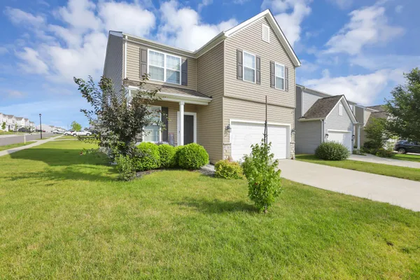$409,900 | 230 Salinger Drive, Lithopolis, OH 43136