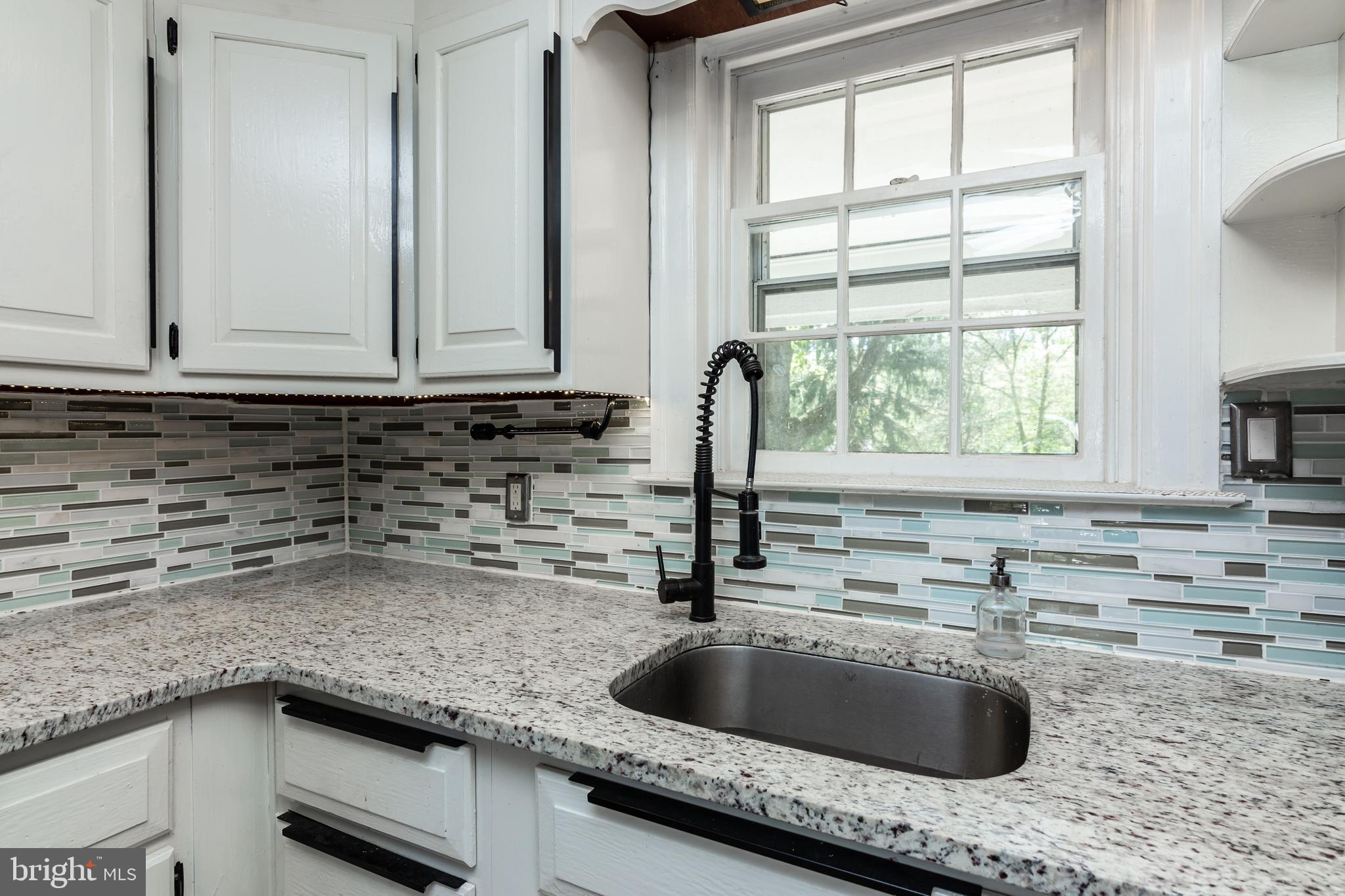 316 West Knowlton Road Media, PA 19063 - Photo 12 of 36