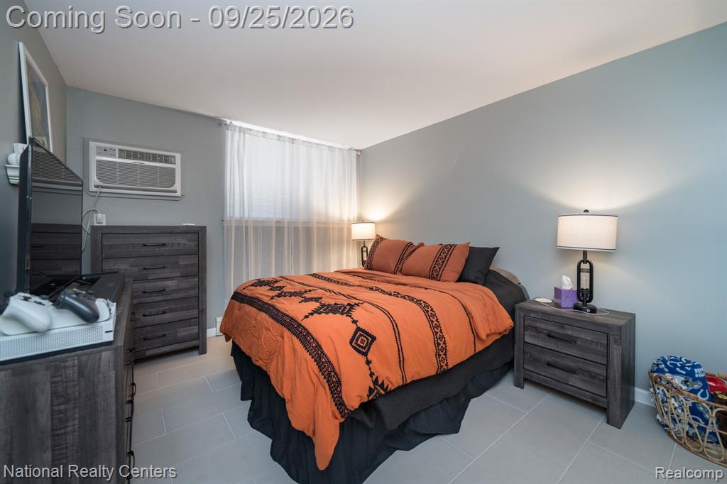 4913 Crooks Road, Unit G1 Royal Oak, MI 48073 - Photo 12 of 19 Gallery Image 12
