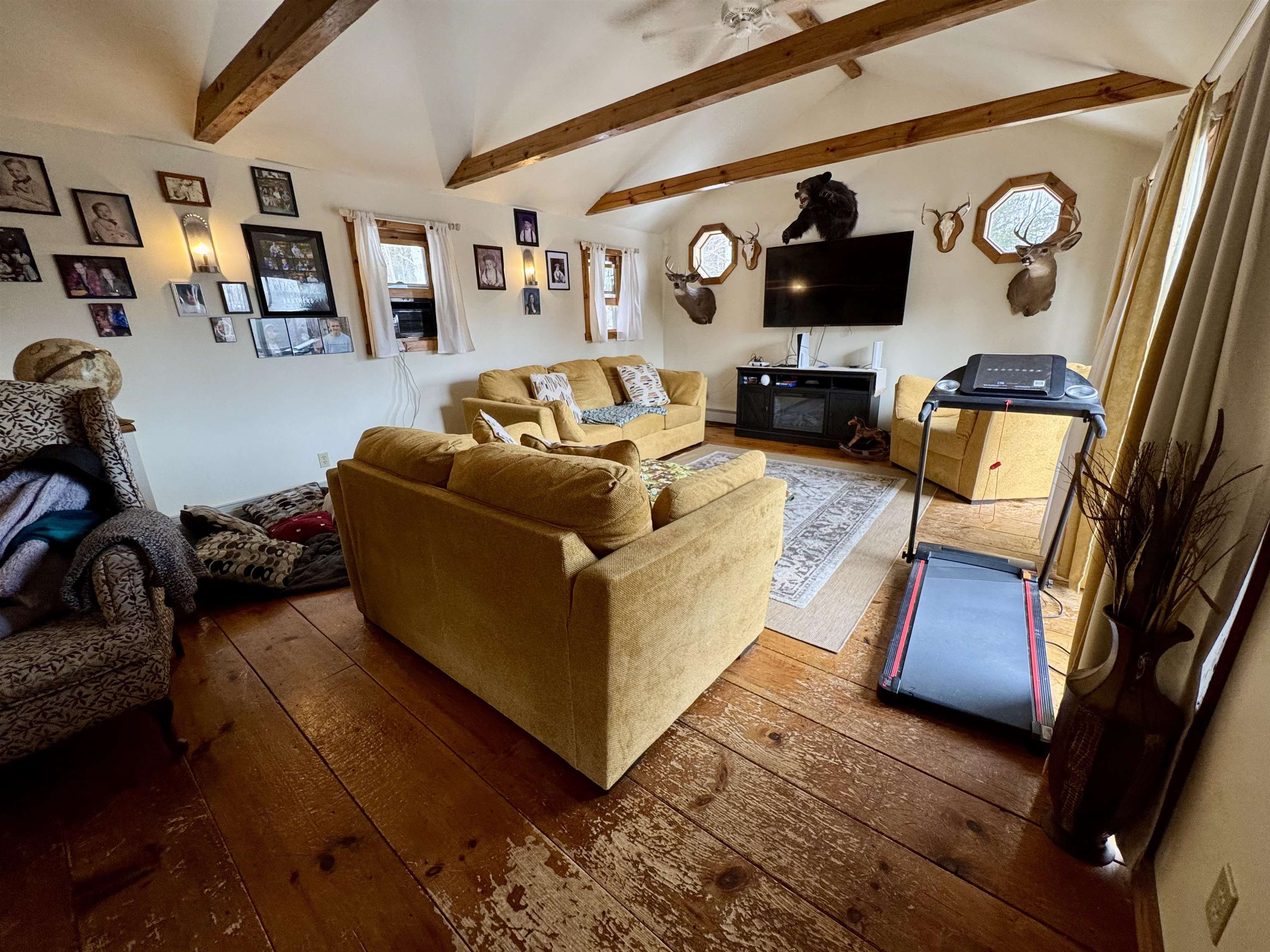 1086 Tenney Pond Road Newbury, VT 05081 - Photo 15 of 26