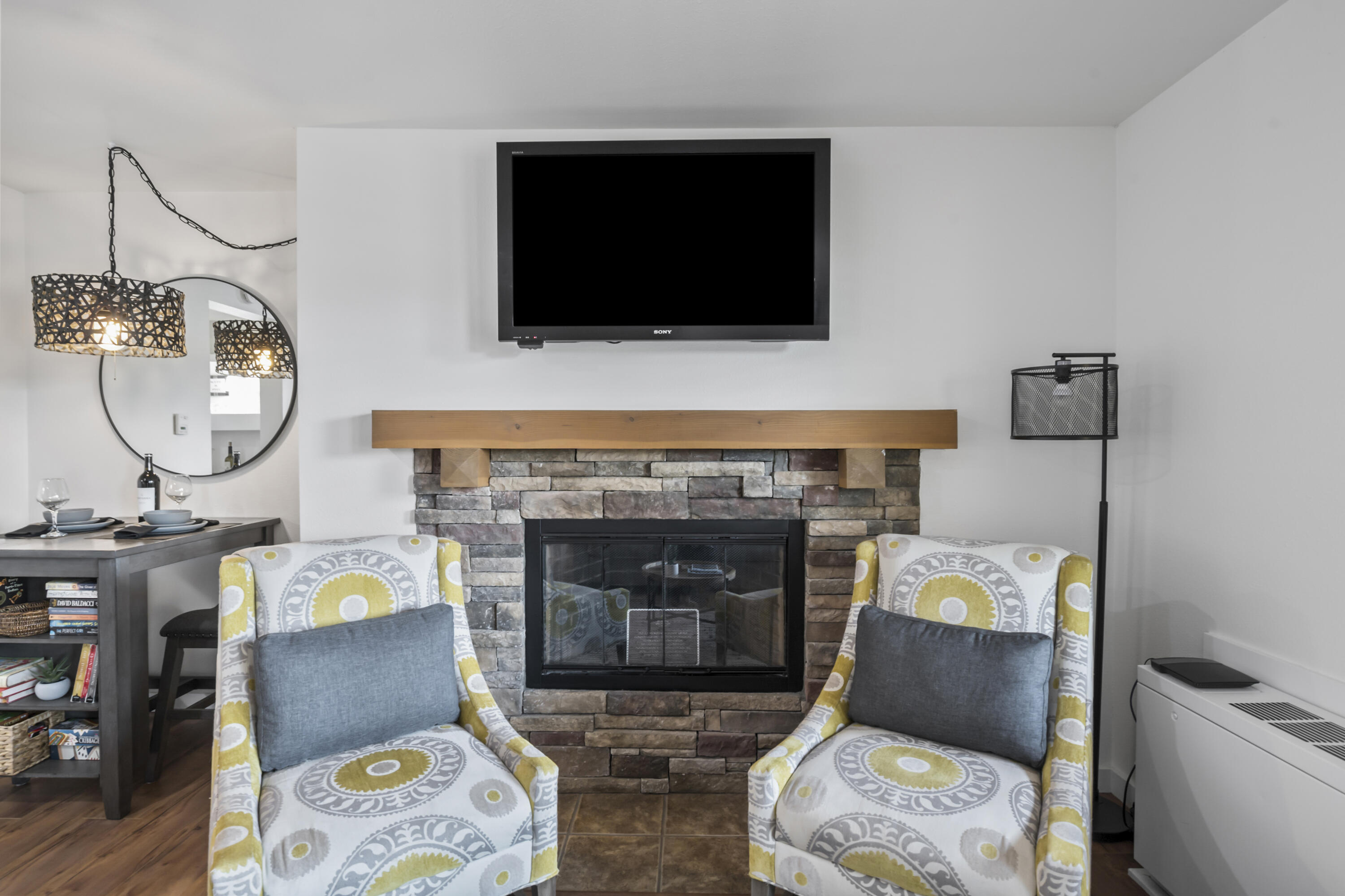 18575 Southwest Century Drive, Unit 1635 Bend, OR 97702 - Photo 8 of 23 JH5_9746