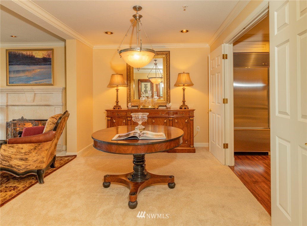 1331 Harbor Avenue Southwest, Unit 103 Seattle, WA 98116 - Photo 14 of 32 a view of a room with gym equipment
