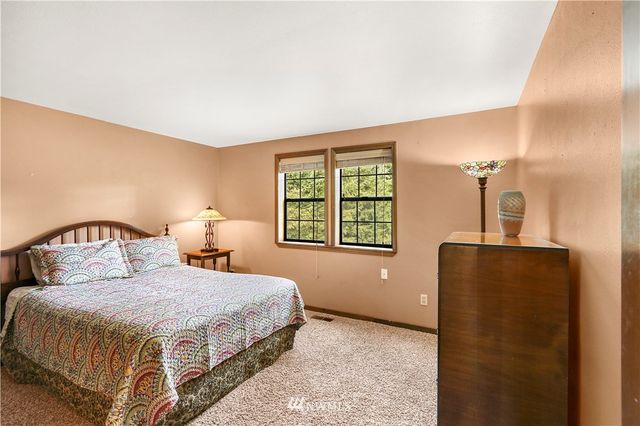 a view of an entryway