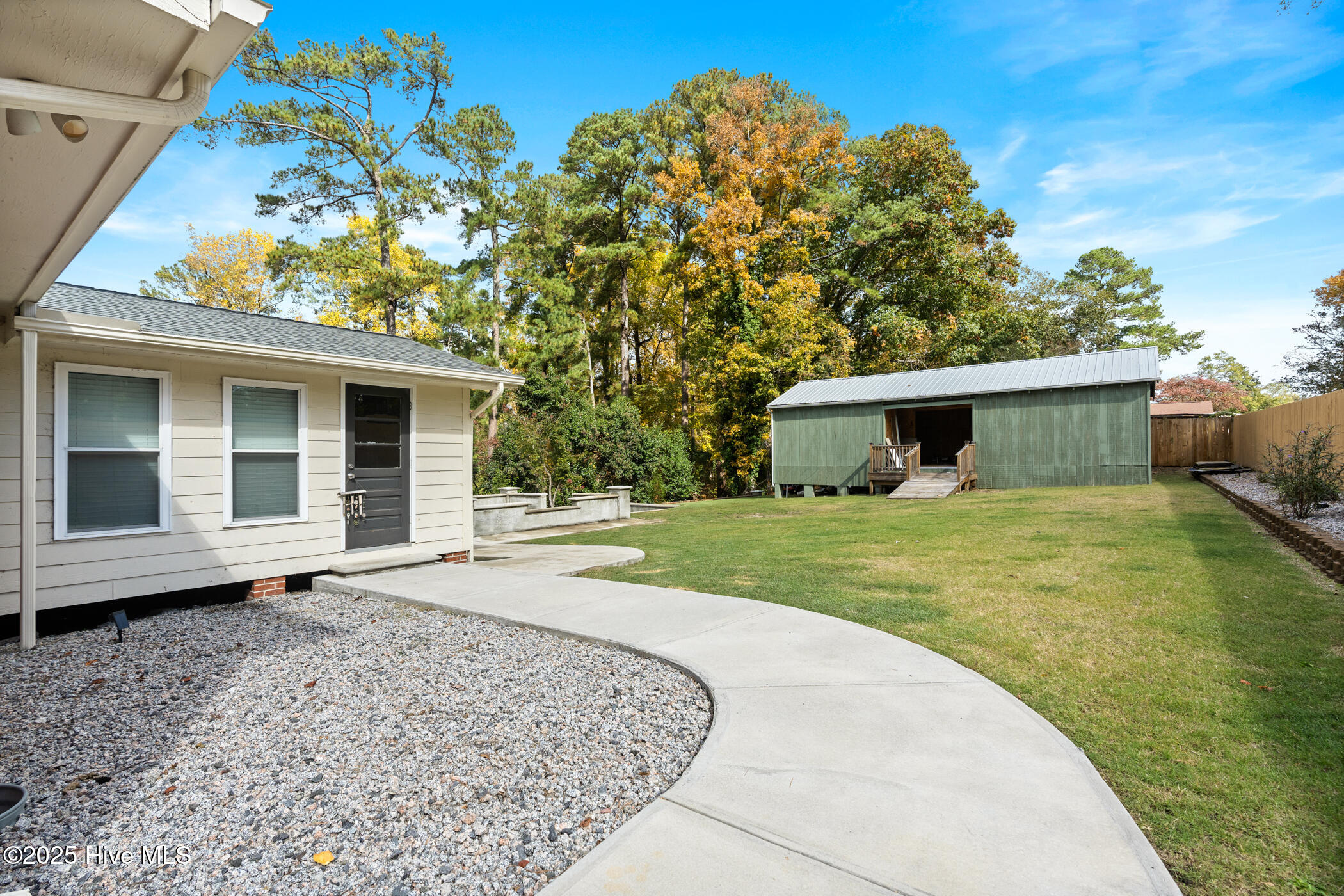 121 Woodland Road Rockingham, NC 28379 - Photo 8 of 45 A7409614 - Copy - Copy