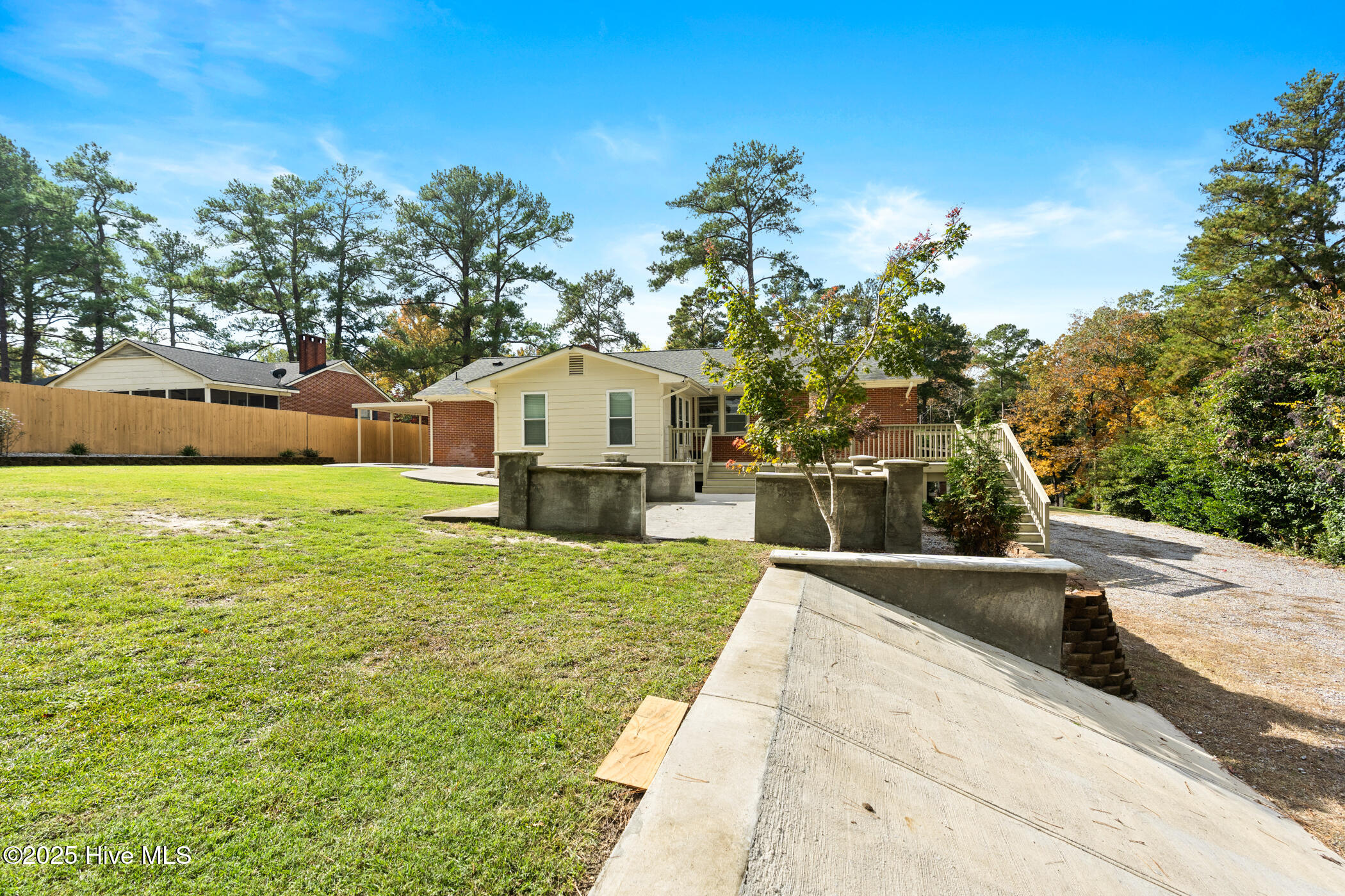 121 Woodland Road Rockingham, NC 28379 - Photo 10 of 45 A7409623