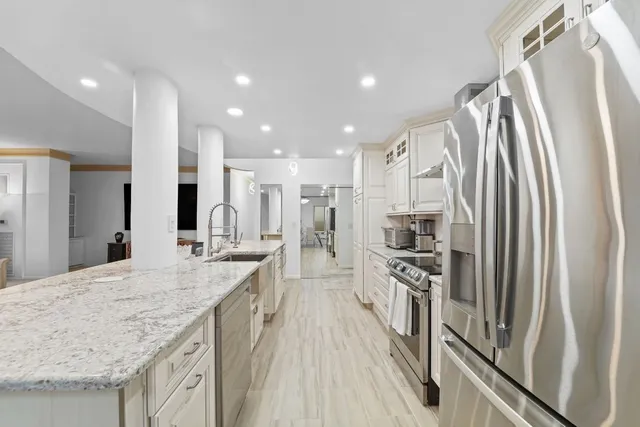 $329,900 | 5 Riverside Drive, Unit 1102, Binghamton, NY 13905