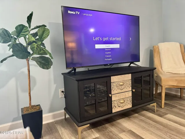 $695,000 | 211 Circle Drive, Panama City Beach, FL 32413